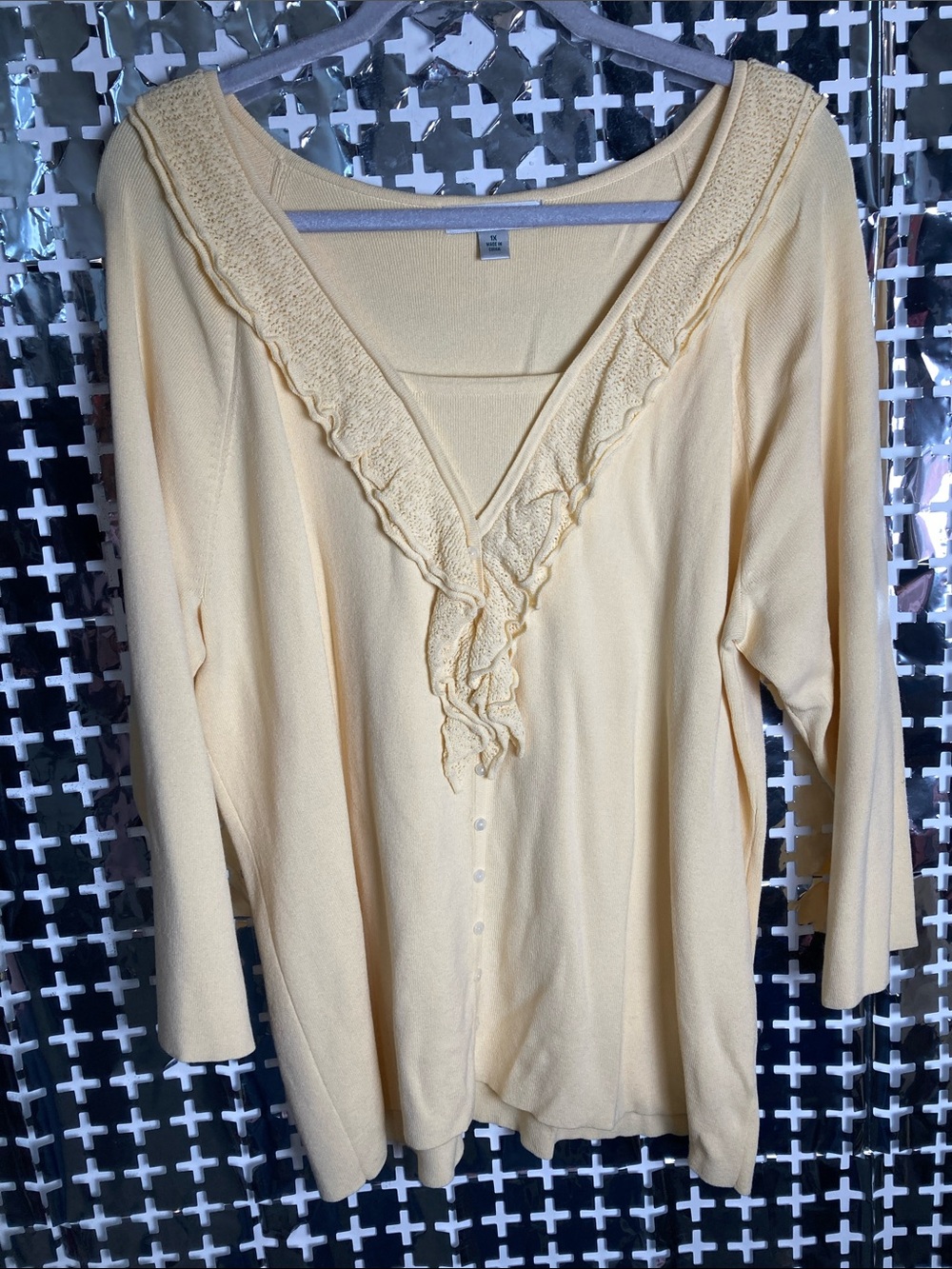 Coldwater Creek Pale Yellow Ruffle V-Neck Button-Front Blouse